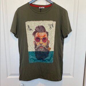 Graphic Olive Green T-Shirt